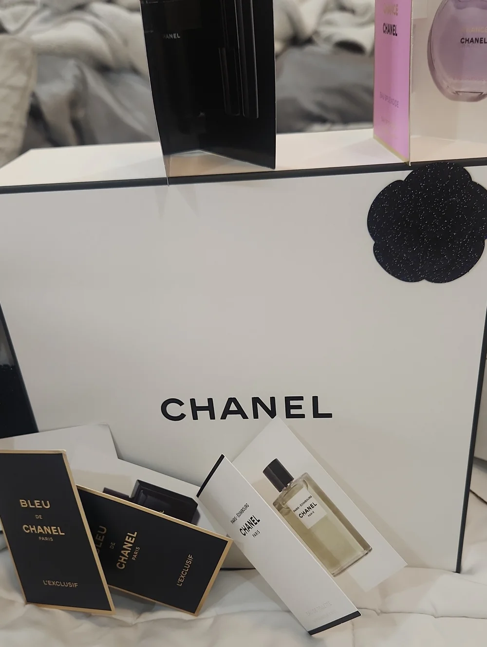 CHANEL 6xPerfume Spray 2xMascara Mini 2XLuxury Boxes 2xShip Boxes 1xBag Camellia
